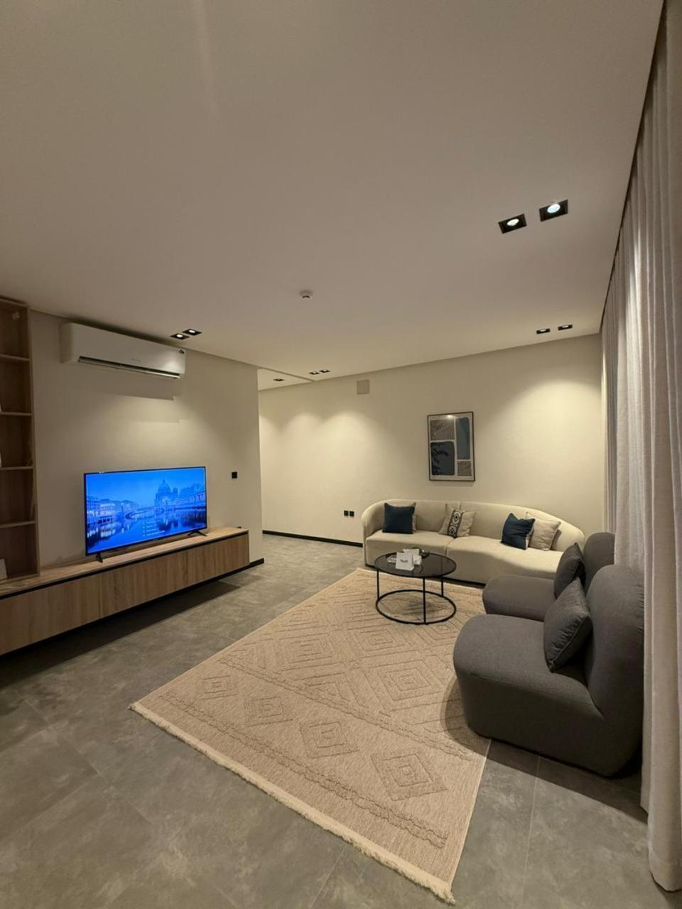 Apartemen ذابارك للوحدات السكنية اوى *